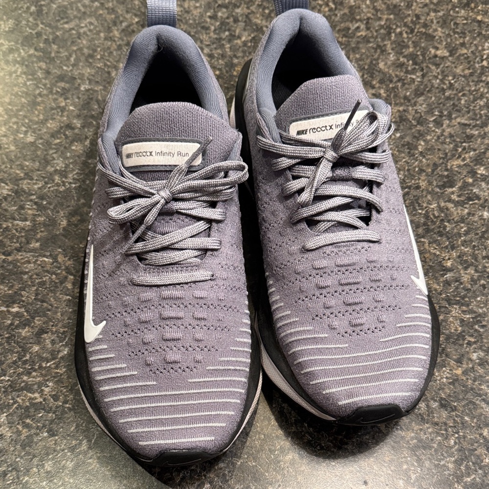 Nike Men's Infinity Run Shoes